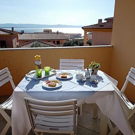 Tanca Della Torre Trilocale Vista Mare Appartement Isola Rossa Buitenkant foto
