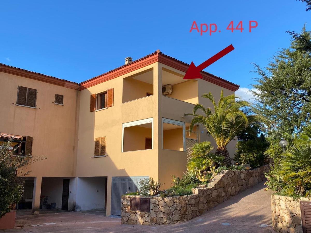 Tanca Della Torre Trilocale Vista Mare Appartement Isola Rossa Buitenkant foto